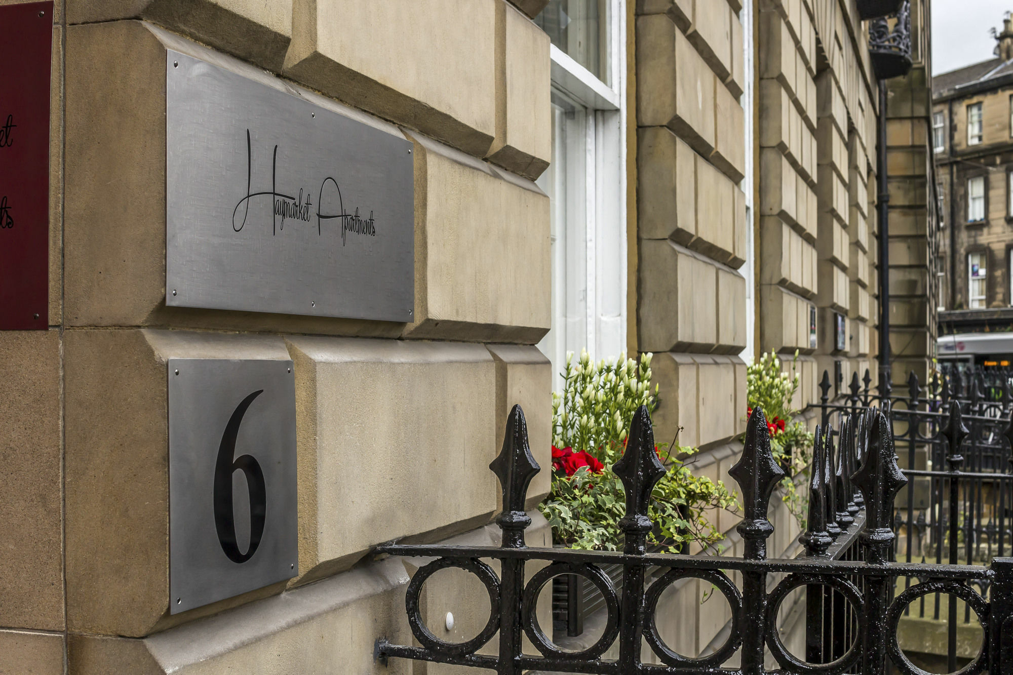 Haymarket Apartments Edinburgh Dış mekan fotoğraf